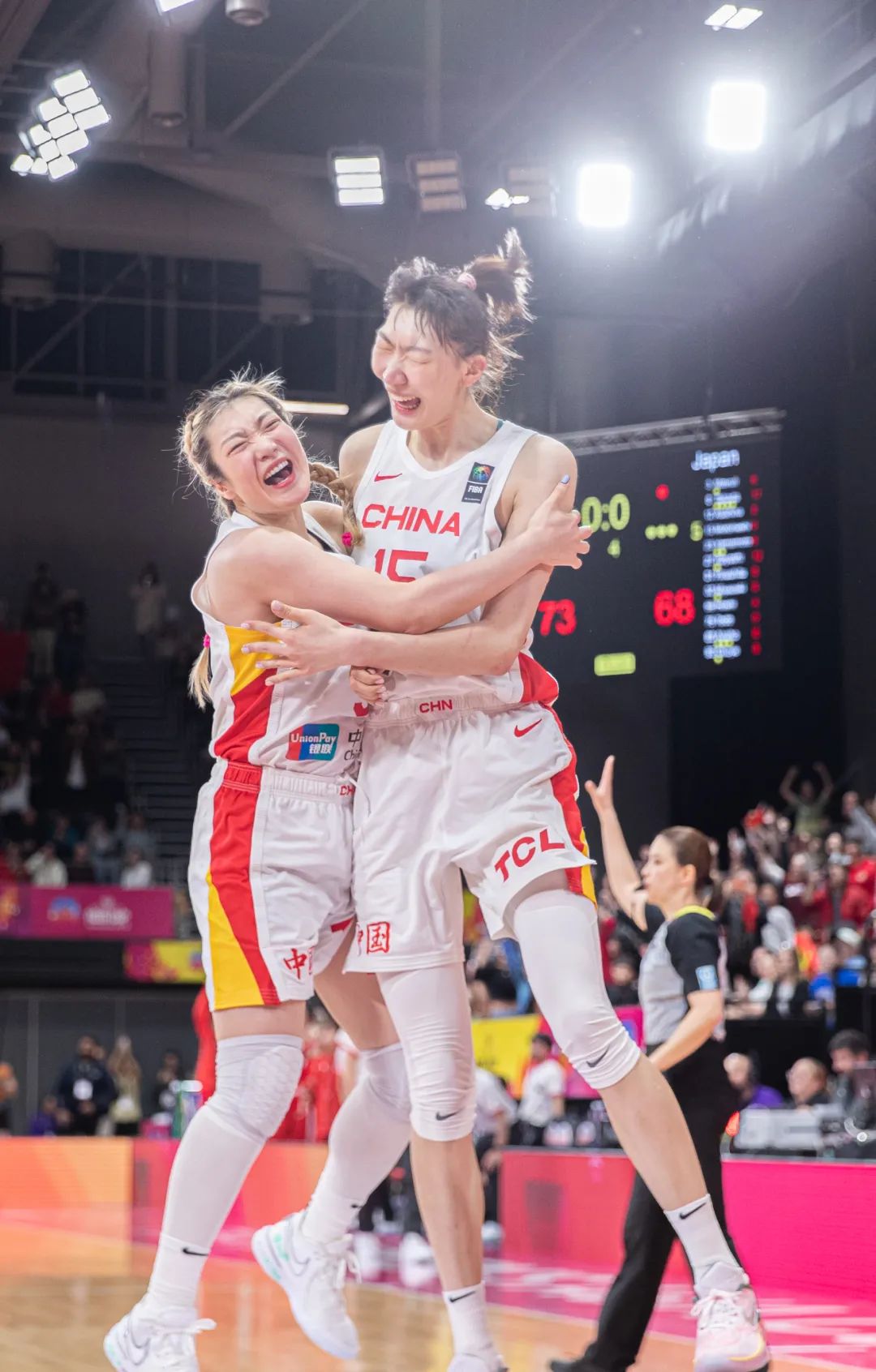 22年女篮世界杯回顾：李梦23分，中国胜法国进入半决赛的简单介绍